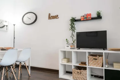 Quarto privado em Carrer de València, 337, Eixample, 08009 Barcelona, Spagna, imagem 8 de 26
