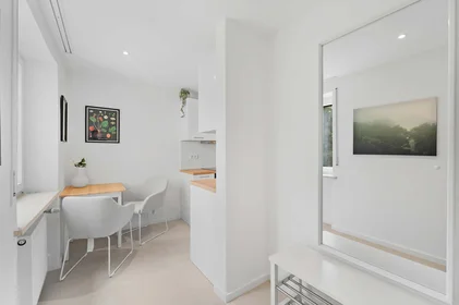 Prywatny pokój Fernpaßstraße 32A, 81373 München, Germania, obraz 12 16