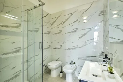 Stanza privata in Rione S. Pietro, 40, 86100 Campobasso CB, Italia, immagine 7 di 12