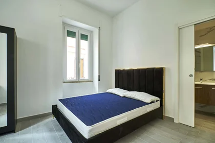 Privatzimmer in der Rione S. Pietro, 40, 86100 Campobasso CB, Italia, bild 1 von 10