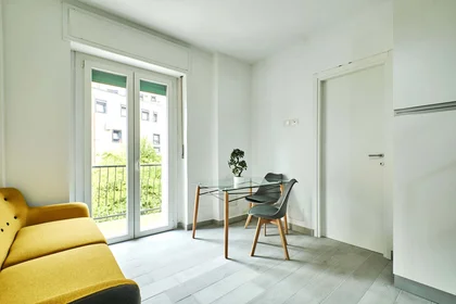 Stanza privata in Rione S. Pietro, 40, 86100 Campobasso CB, Italia, immagine 9 di 11
