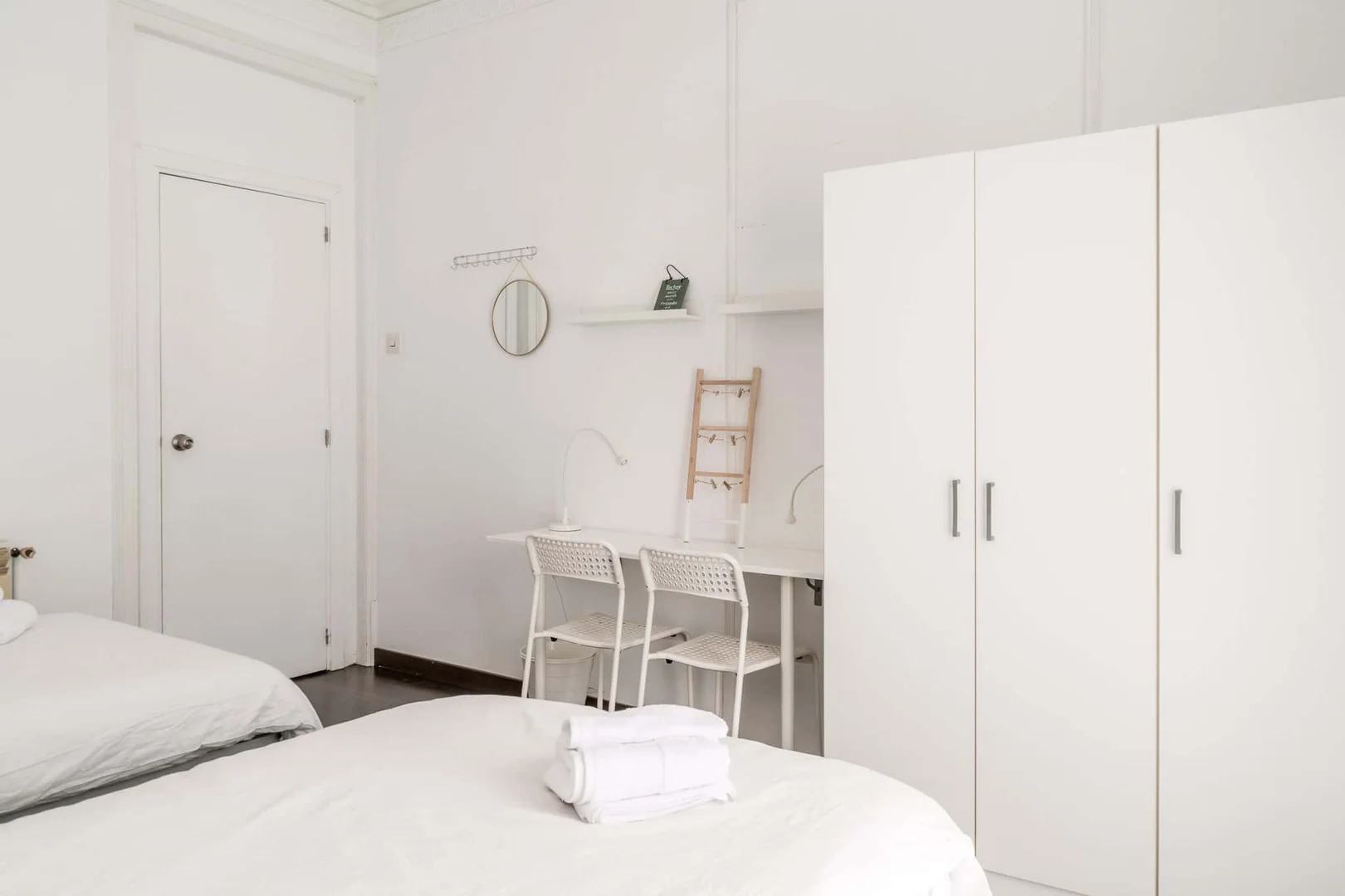 Quarto acolhedor para estudantes disponível em 