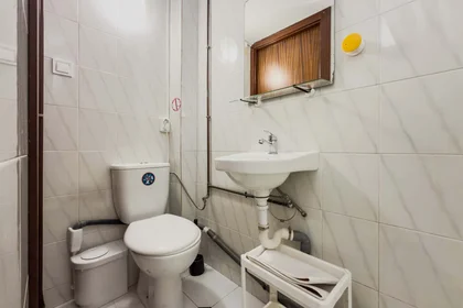 Quarto privado em Carrer de València, 337, Eixample, 08009 Barcelona, Spagna, imagem 21 de 28