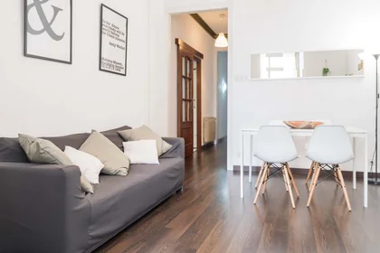 Quarto privado em Carrer de València, 337, Eixample, 08009 Barcelona, Spagna, imagem 10 de 26