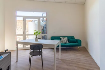 Chambre privée à Via Cavour, 46, 86100 Campobasso CB, Italia, image 15 de 19