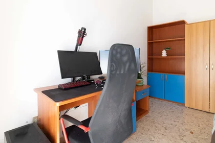 Private room at Via Gioacchino da Fiore, 13, 65127 Pescara PE, Italia, image 13 of 20