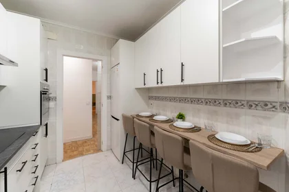 Quarto privado em Av. de la Ciudad de Barcelona, 119, Retiro, 28007 Madrid, Spain, imagem 42 de 45