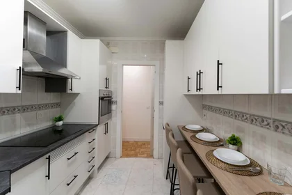 Quarto privado em Av. de la Ciudad de Barcelona, 119, Retiro, 28007 Madrid, Spain, imagem 44 de 46