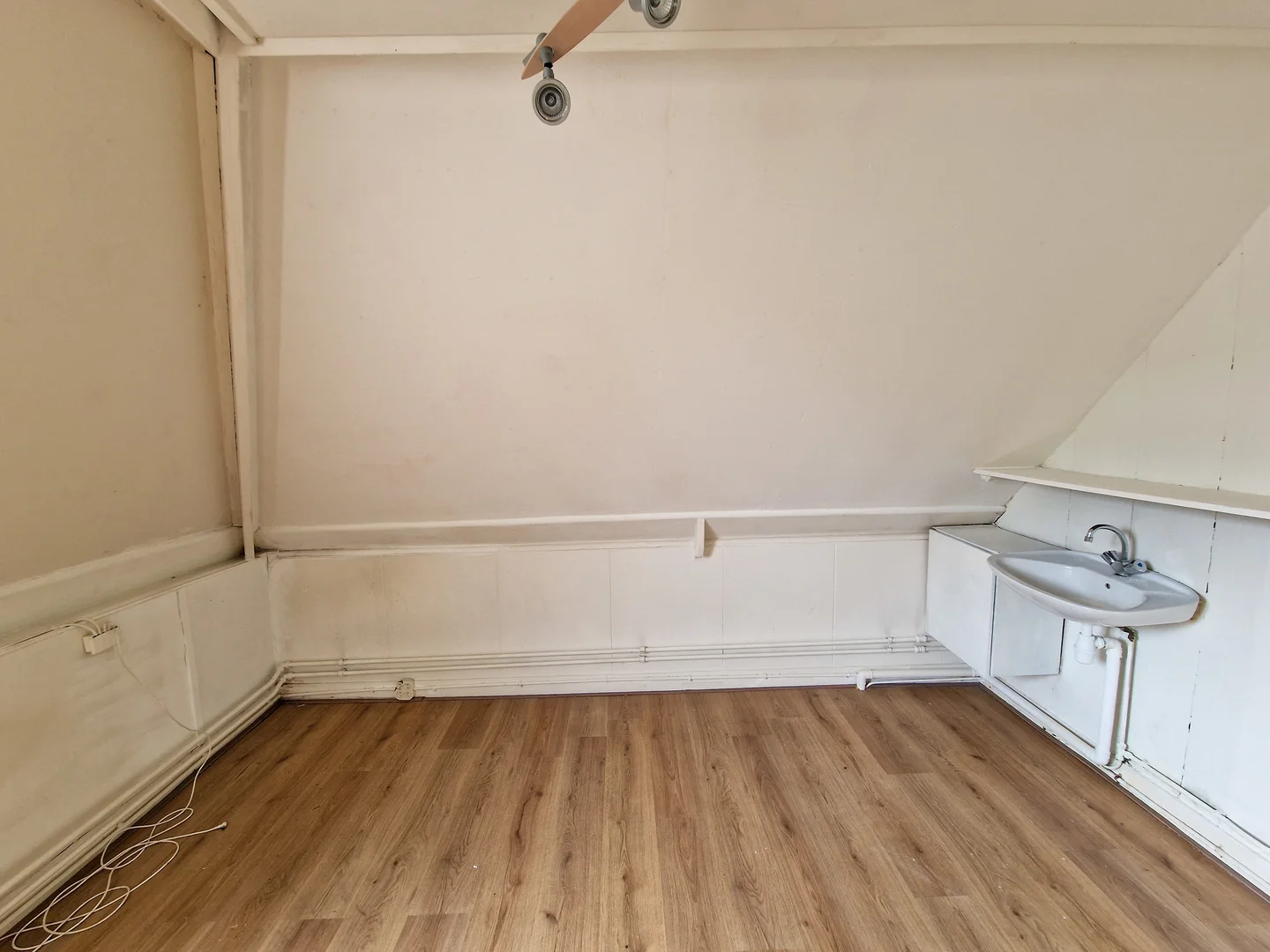 Comfortable and spacious student room in 