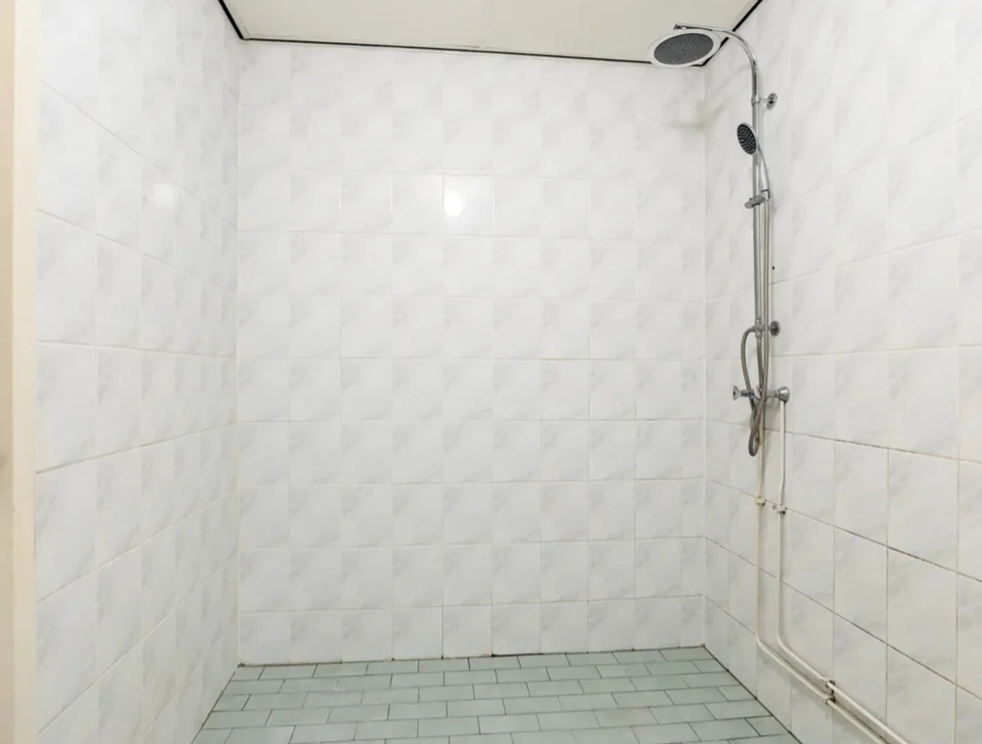Chambre d'étudiant confortable et spacieuse dans 