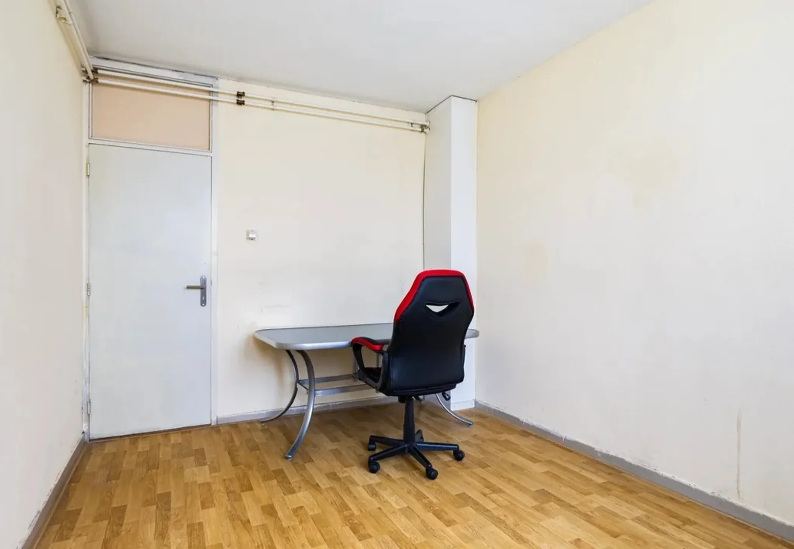 Chambre d'étudiant confortable et spacieuse dans 