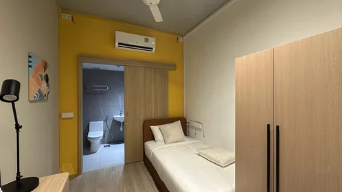 Estudio en Henderson Road, imagen 10 de 24