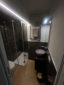 Entire apartment at Promenade des Anglais 43, image 23 of 46