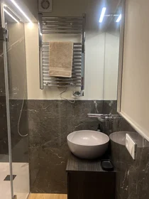 Entire apartment at Promenade des Anglais 43, image 26 of 46