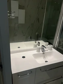 Entire apartment at Promenade des Anglais 43, image 34 of 46