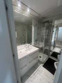 Entire apartment at Promenade des Anglais 43, image 35 of 46