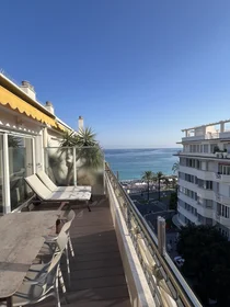Entire apartment at Promenade des Anglais 43, image 39 of 46