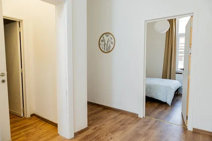 Quarto privado em Rue du Commerce 22, imagem 9 de 12
