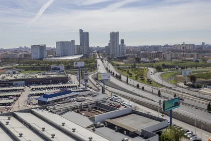 Dairenin tamamı konumu Avenida de las Jacarandas 2, 21 21 görüntüsü