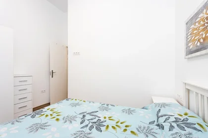 Całe miejsce AVENIDA ISLAS CANARIAS, 105, BLOQUE 9, BAJO IZQUIERDA, obraz 11 19