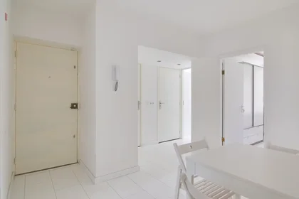 Quarto privado em Adriaan Dortsmanstraat, Prins Alexander, imagem 6 de 10