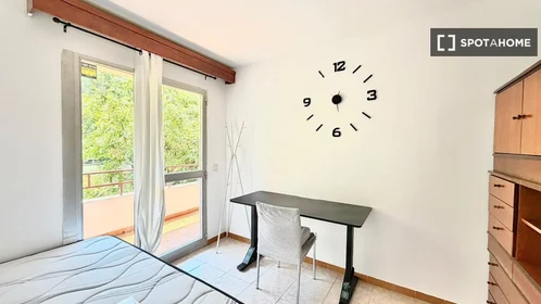 Habitación privada en Carrer d'Indalecio Prieto, imagen 6 de 6