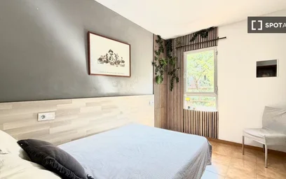 Habitación privada en Carrer d'Indalecio Prieto, imagen 7 de 19