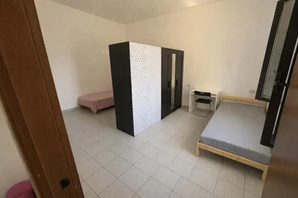 Quarto privado em Viale G. Marconi, 178, 65127 Pescara PE, Italia, imagem 7 de 24