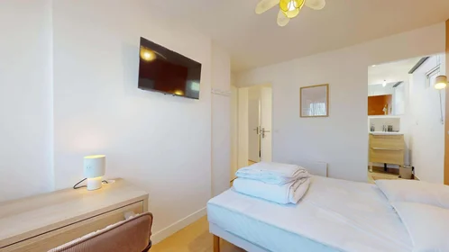 Chambre privée à 242 Rue Emile Gaboriau, 34000 Montpellier, France, image 4 de 18
