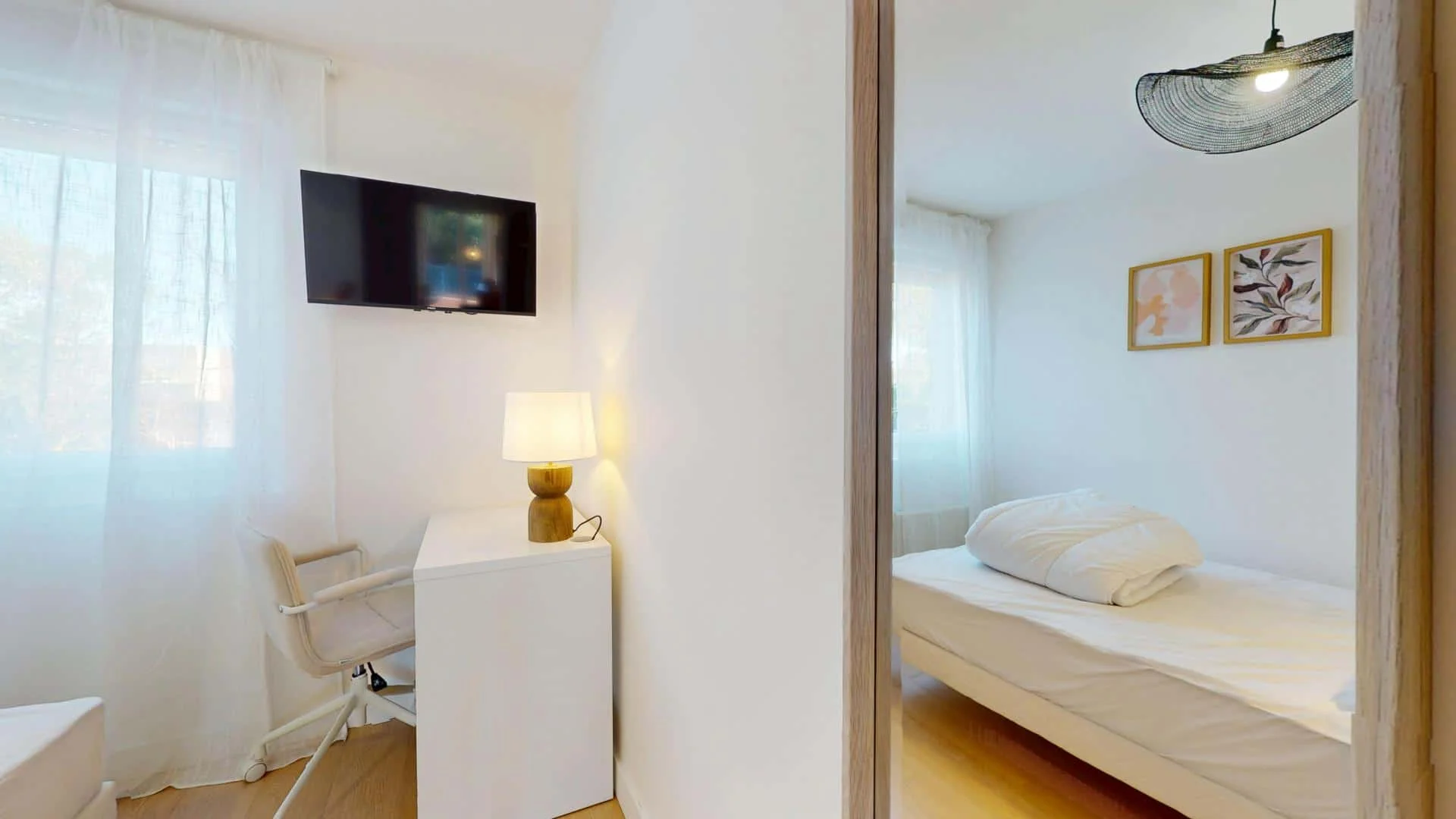 Chambre à louer dans un appartement d'étudiant à , entièrement meublée