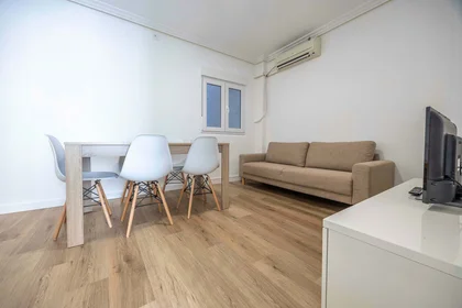 Privatzimmer in der C/ de Dolores Alcaide, Jesús, 46007 València, Valencia, Spain, bild 7 von 19
