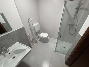 Quarto privado em Viale G. Marconi, 180, 65127 Pescara PE, Italia, imagem 6 de 30