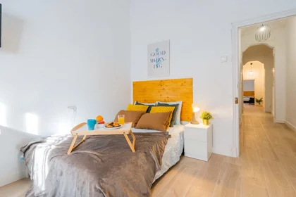 Quarto privado em Carrer d'Honorat Juan, Extramurs, València, Valencia, Spain, imagem 6 de 40