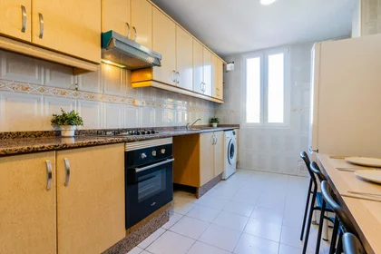 Quarto privado em Carrer d'Honorat Juan, Extramurs, València, Valencia, Spain, imagem 31 de 34