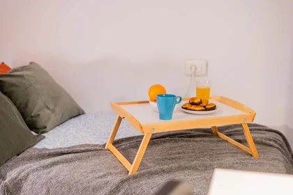 Quarto privado em Carrer d'Honorat Juan, Extramurs, València, Valencia, Spain, imagem 5 de 34