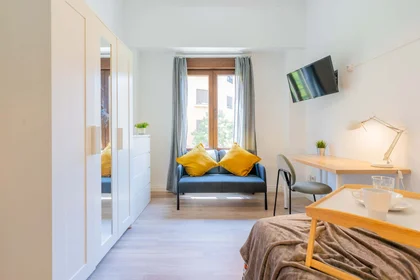 Stanza privata in Carrer d'Honorat Juan, Extramurs, València, Valencia, Spain, immagine 13 di 28