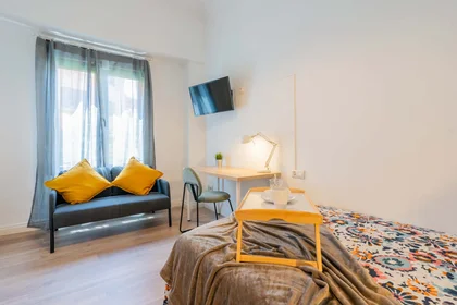 Stanza privata in Carrer d'Honorat Juan, Extramurs, València, Valencia, Spain, immagine 3 di 28