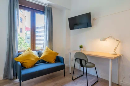 Stanza privata in Carrer d'Honorat Juan, Extramurs, València, Valencia, Spain, immagine 5 di 28