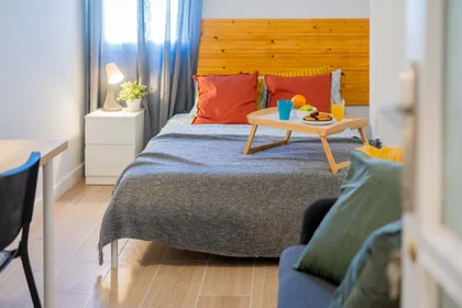 Quarto privado em Carrer d'Honorat Juan, Extramurs, València, Valencia, Spain, imagem 6 de 34