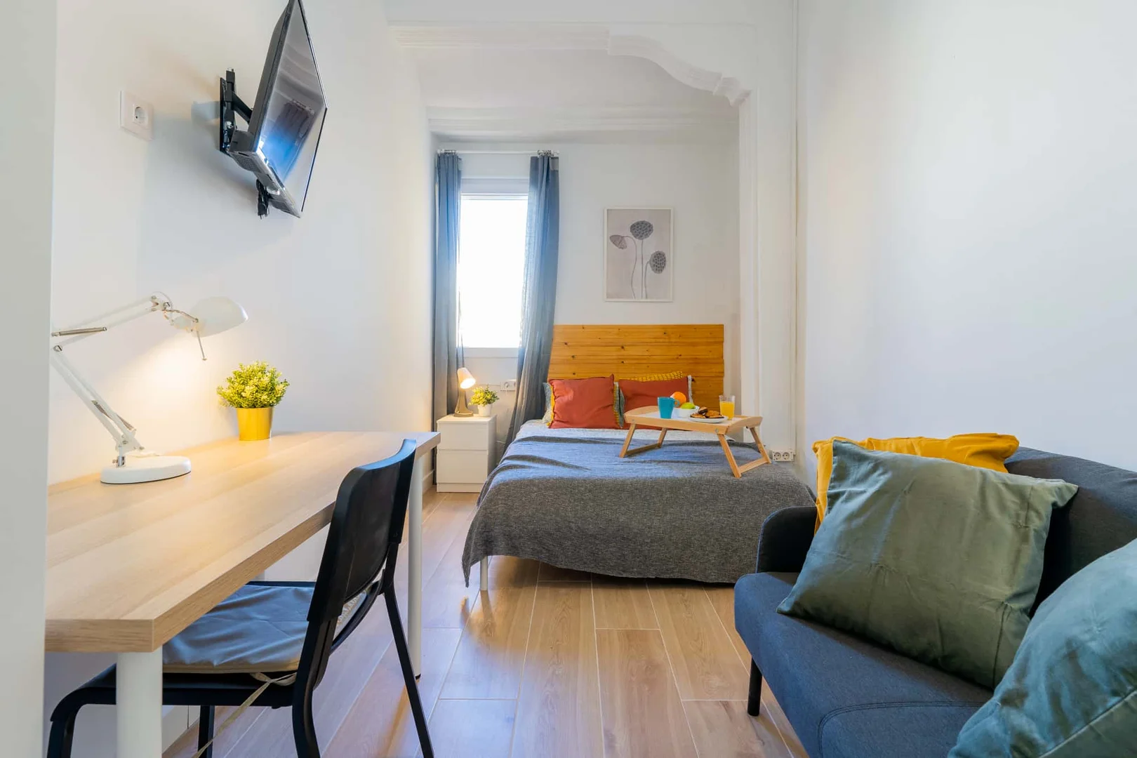 Quarto amigo do estudante em com comodidades modernas