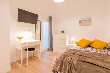Stanza privata in Carrer d'Honorat Juan, Extramurs, València, Valencia, Spain, immagine 3 di 24