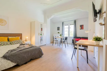 Private room at Carrer d'Honorat Juan, Extramurs, València, Valencia, Spain, image 13 of 39