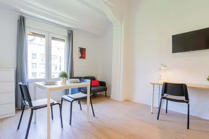 Private room at Carrer d'Honorat Juan, Extramurs, València, Valencia, Spain, image 15 of 39