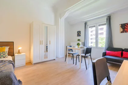Private room at Carrer d'Honorat Juan, Extramurs, València, Valencia, Spain, image 10 of 39