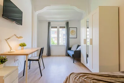 Private room at Carrer d'Honorat Juan, Extramurs, València, Valencia, Spain, image 11 of 37