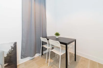 Private room at C/ de Conca, 46008 València, Valencia, Spain, image 16 of 27