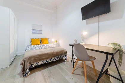 Private room at C/ de Conca, 46008 València, Valencia, Spain, image 5 of 27