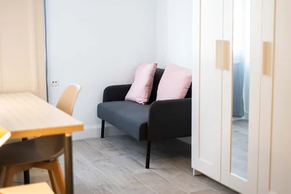 Private room at C/ de Conca, 46008 València, Valencia, Spain, image 1 of 25