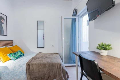 Private room at Carrer d'Honorat Juan, Extramurs, València, Valencia, Spain, image 9 of 36
