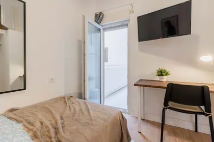 Private room at Carrer d'Honorat Juan, Extramurs, València, Valencia, Spain, image 10 of 36
